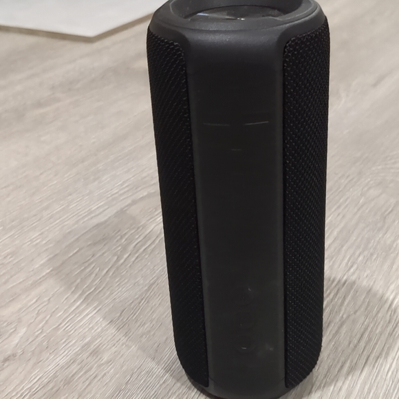 COPY - IPX7 waterproof speaker - Picture 5 of 5